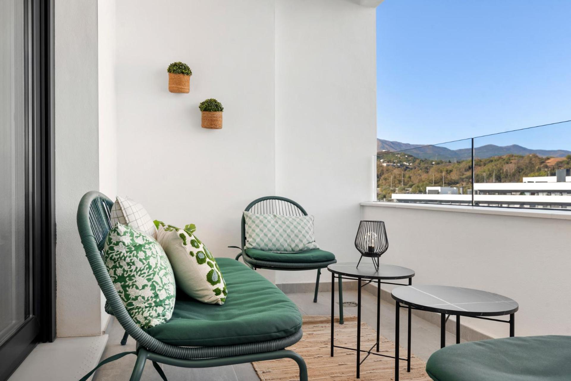 Beautiful 2-Bedroom Apartment Near Center And Beach Estepona Dış mekan fotoğraf