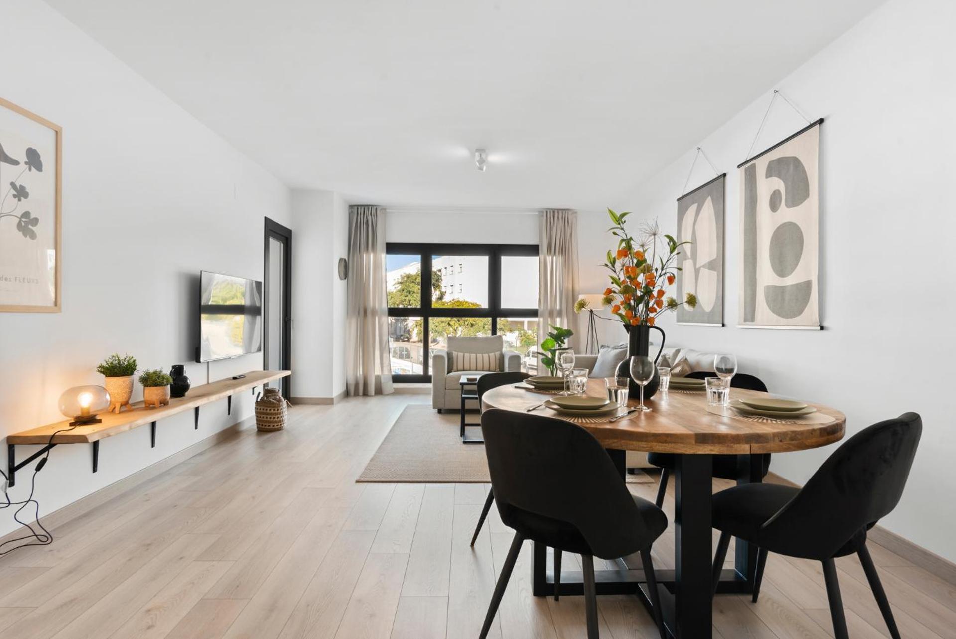 Beautiful 2-Bedroom Apartment Near Center And Beach Estepona Dış mekan fotoğraf