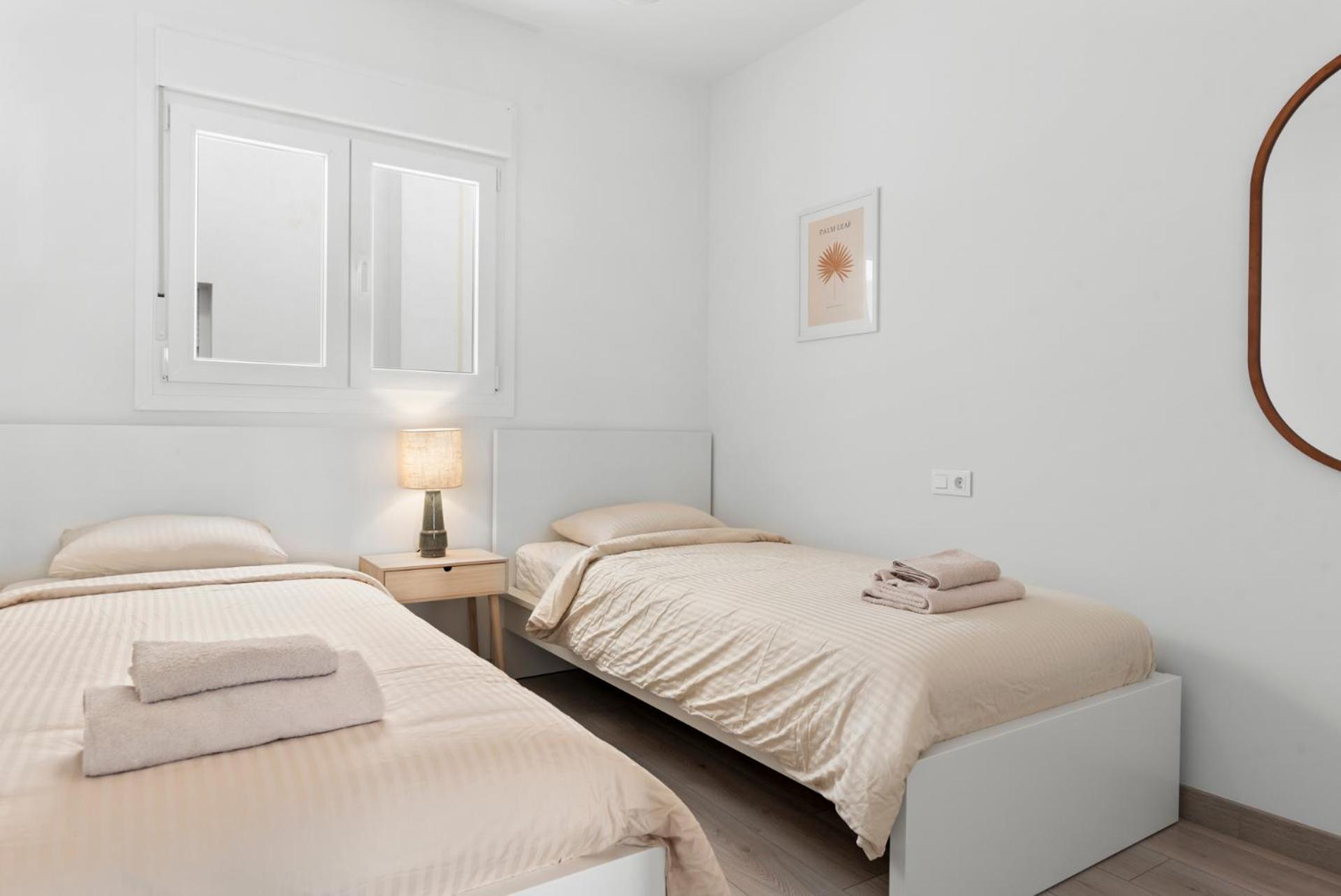 Beautiful 2-Bedroom Apartment Near Center And Beach Estepona Dış mekan fotoğraf